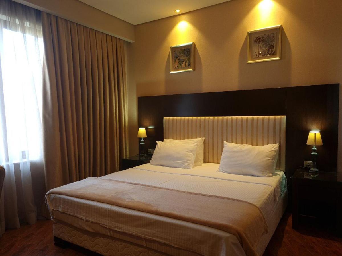 Luxury Dreamland Oasis Apartments 차크비 외부 사진