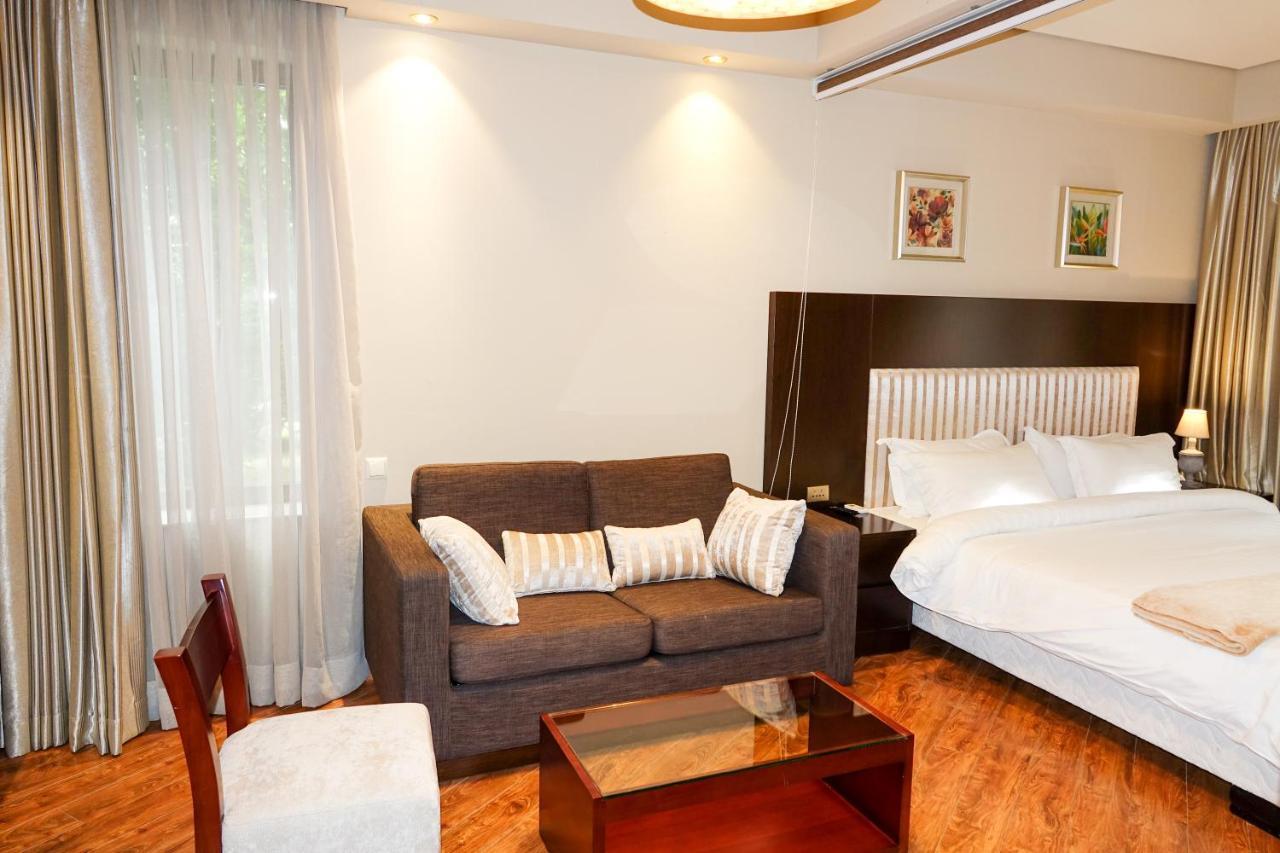 Luxury Dreamland Oasis Apartments 차크비 외부 사진