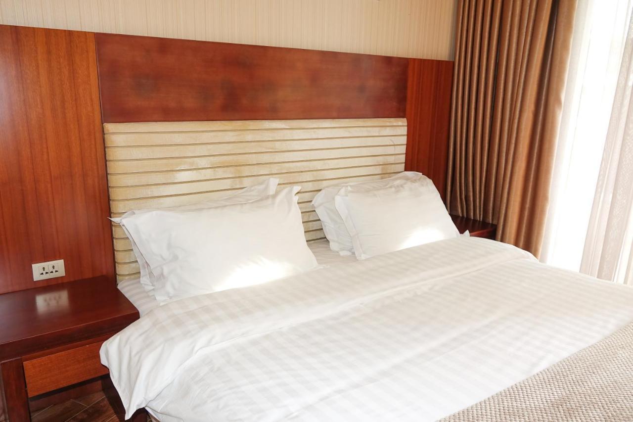 Luxury Dreamland Oasis Apartments 차크비 외부 사진