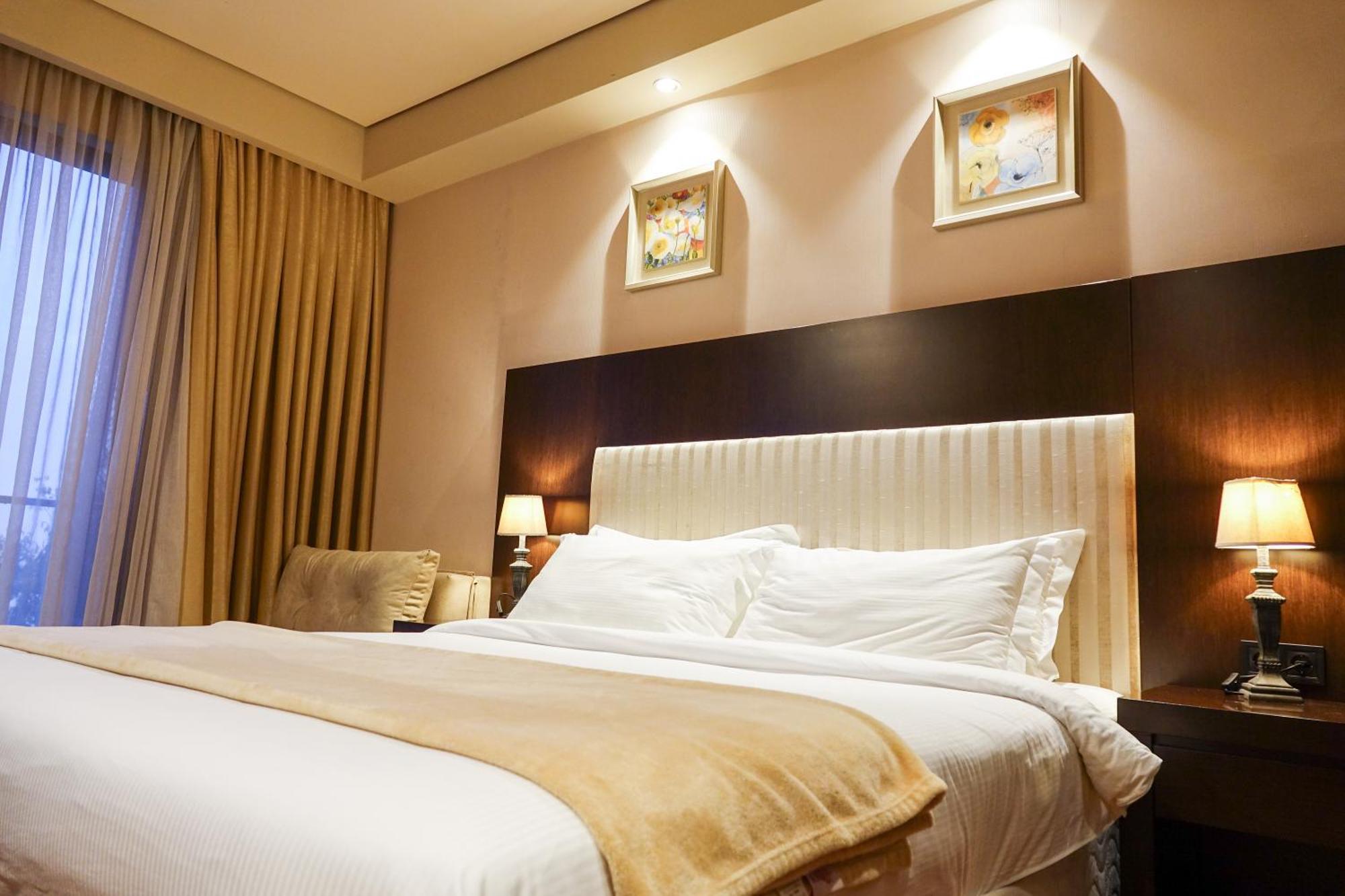 Luxury Dreamland Oasis Apartments 차크비 외부 사진