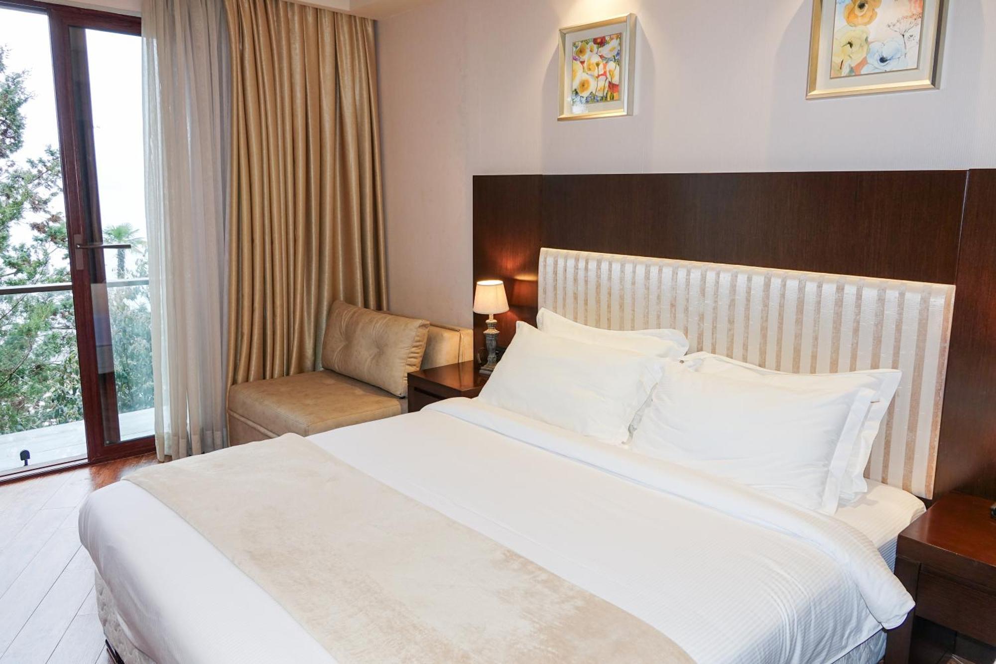 Luxury Dreamland Oasis Apartments 차크비 외부 사진