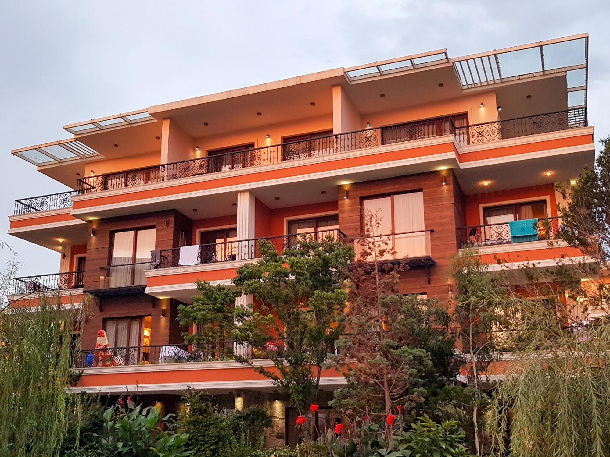 Luxury Dreamland Oasis Apartments 차크비 외부 사진