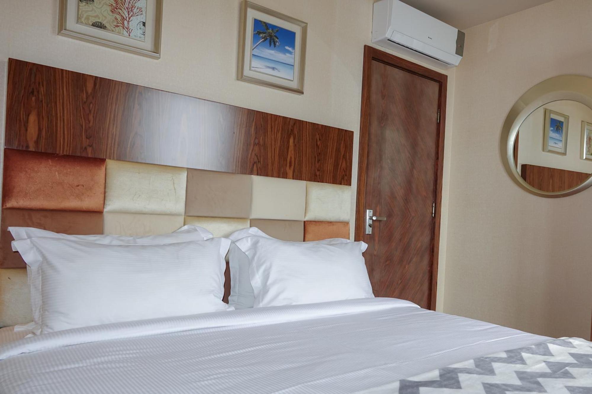 Luxury Dreamland Oasis Apartments 차크비 외부 사진